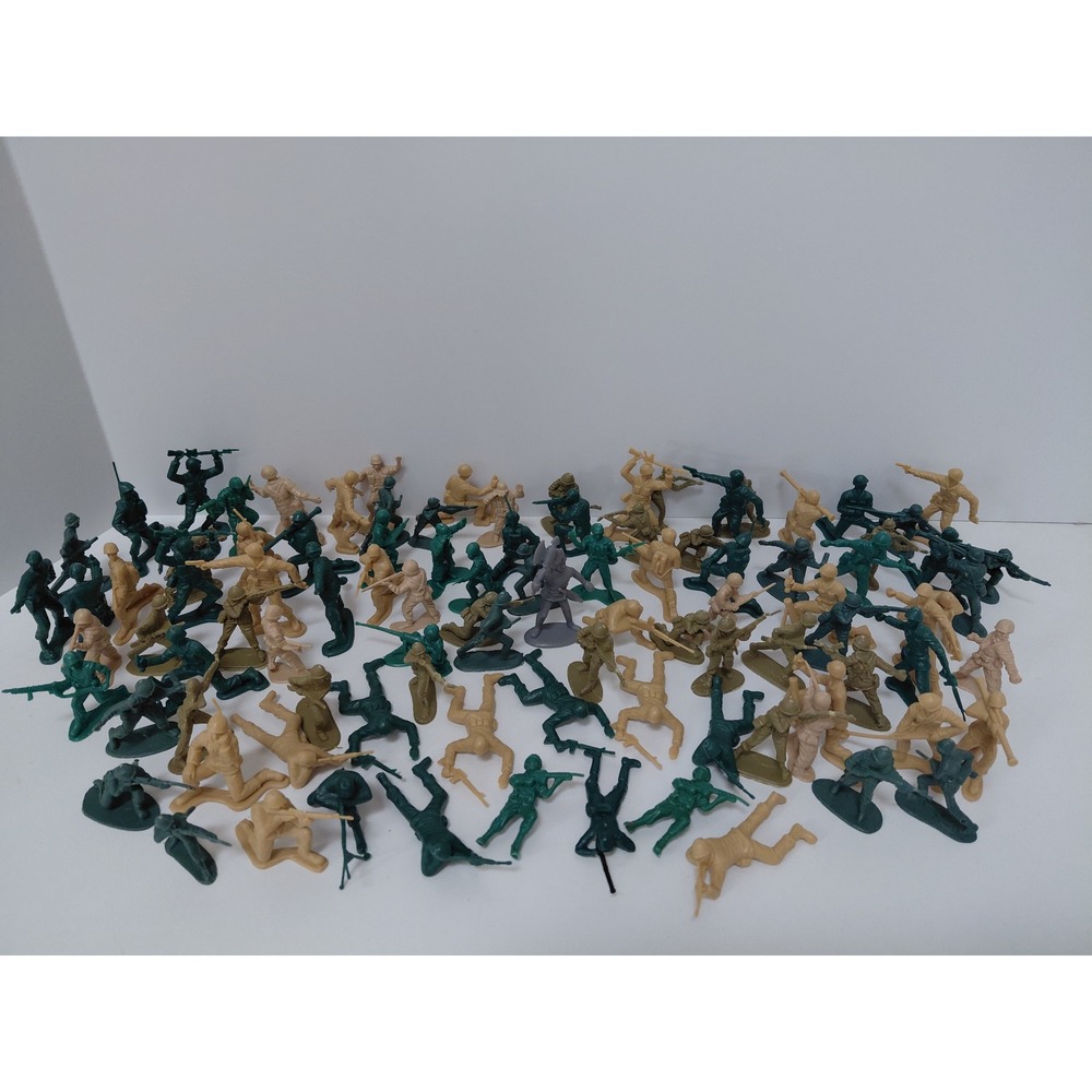 Bulk Lot Plastic Army Men Toy Soldiers‎ Green Tan Mixed Figures 95+ Pieces VTG